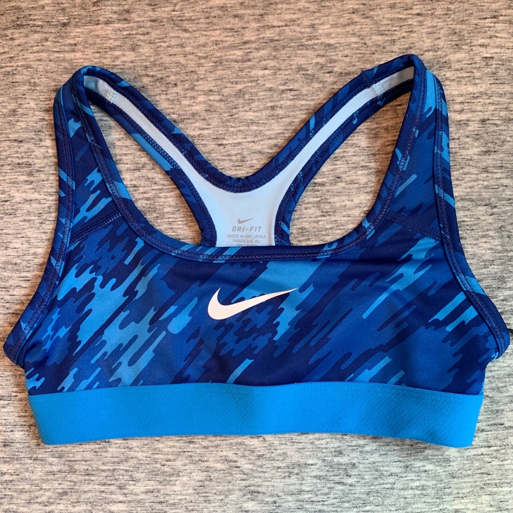 Nike Pro Girls sports bra NWT